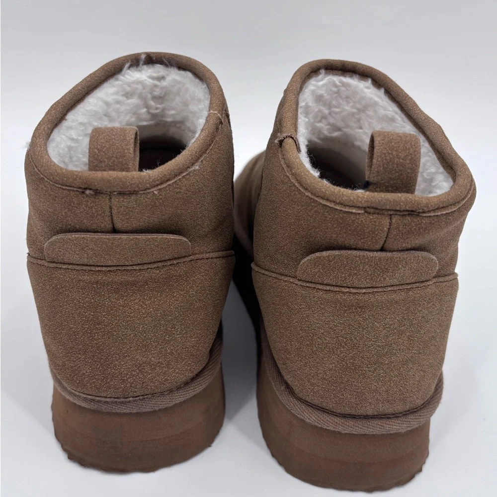 American Age Cream Lined Footwear